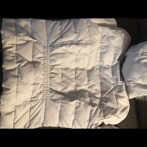 Abercrombie fur lined puffer coat - Picture 5 of 5